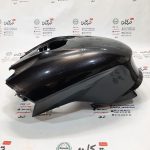 قاب روی ( وسط ) باک موتور پالس 160 و NS 200 ان اس مشکی مدادی اصلی - Image 2