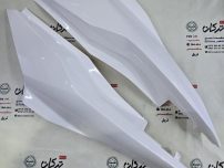قاب ( کاور ) گیتاری زیر زین موتور طرح کلیک 170 و واریو 170 و 160 ( سفید براق ) ( جفت ) خارجی